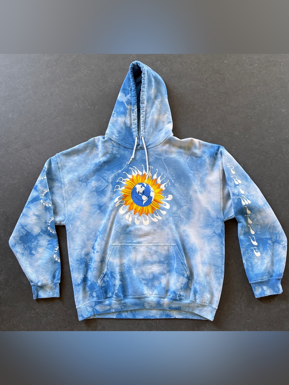 Primitive Blue White Tie-Dye Hoodie with Sun & Earth Graphic | Large
